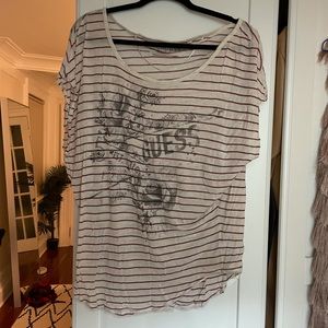 Guess t shirt